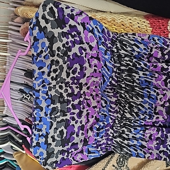 Strapless dress - Picture 2 of 4